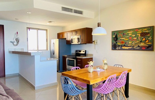 Marina Mazatlan Condo | Luxury on the beach and incredible views of the sea.