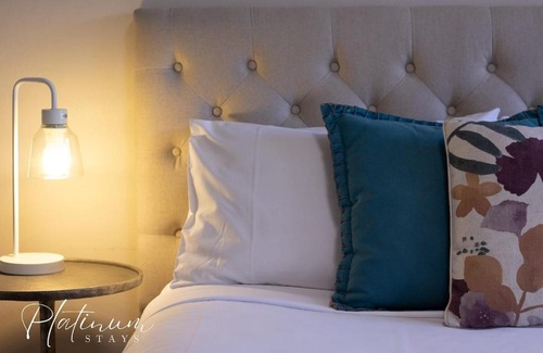 Lake Wendouree Apartment | Luxury On Webster Upscale 2br Close To Hospital