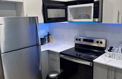 Southwest Edmonton Condo | Luxury One-Bedroom Condo walking distance to train & South Gate mall. 24hr Gym