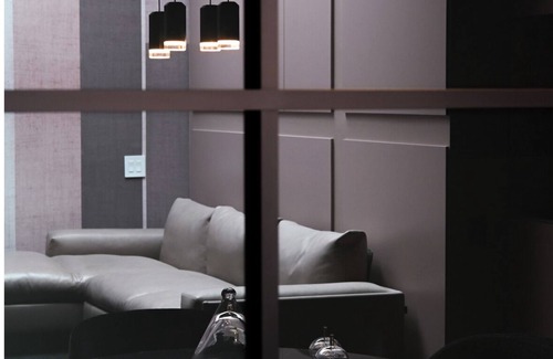 Davenport Apartment | Luxury One Bedroom, one bedroom with concierge services