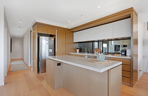 Abbotsford Apartment | Luxury overlooking the Yarra