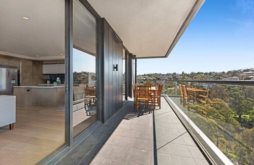 Abbotsford Apartment | Luxury overlooking the Yarra
