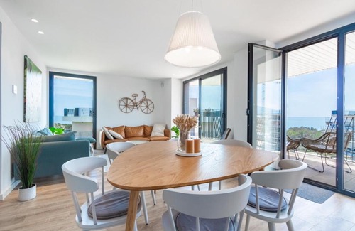 Villajoyosa Apartment | Luxury Penthouse Allonbay Village & SPA