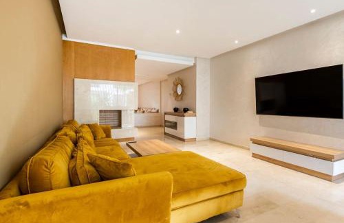 Ville Nouvelle Apartment | Luxury Prestigia Close to Champs de Course Parc