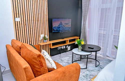Nairobi Apartment | Luxury Race course Studios