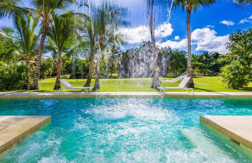 Bavaro Villa | Luxury Rentals in Punta Cana - Exclusive Waterfall Villa with Private Pool, BBQ, Maid, Golf