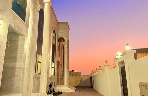 Dubai Villa | Luxury Rizq Villa Dorm