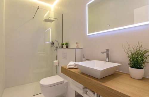 Bacvice Apartment | Luxury Room Jasmine in Split