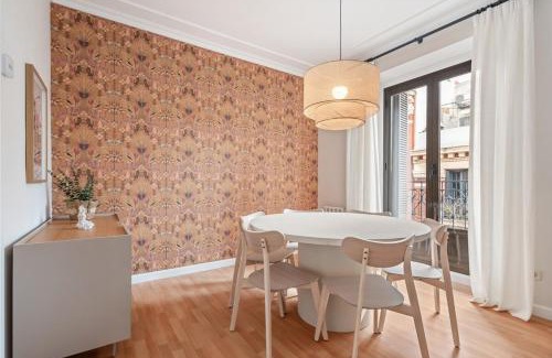 Trafalgar Apartment | Luxury San Bernardo by Cómodo Madrid
