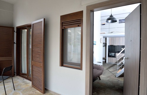 Nea Potidaia House | luxury seaside apartment with loft