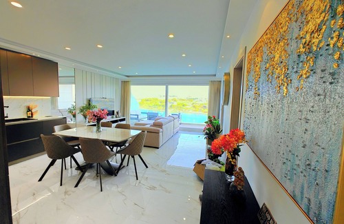 Sliema Apartment | Luxury Seafront Haven in Sliema, Malta