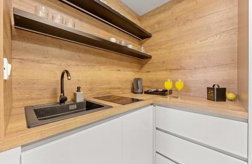 Kozino Apartment | Luxury Seaside Apartments Zadar
