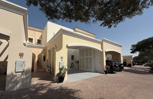 Arabian Ranches Villa | Luxury Short Term Stay 2BHK plus Maids - RANCHES