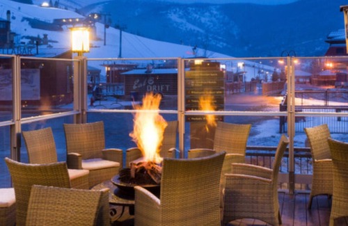 Park City Villa | Luxury ski-in ski-out Park City villa sleeps up to 14 guests in premier resort.