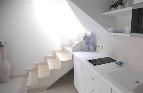 Hydra House | Luxury Small Seafront Villas With Exclusive Sun Patio