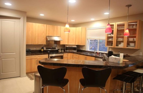 Happy Valley House | Luxury Smart System Enabled Home on the Hill with Beautiful View
