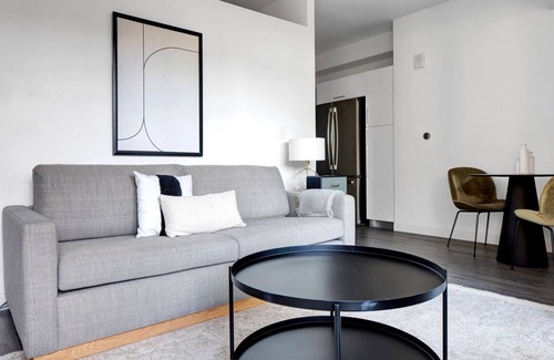 South of Washington Apartment | Luxury South End 1BR w. W/D and Gym, by Blueground
