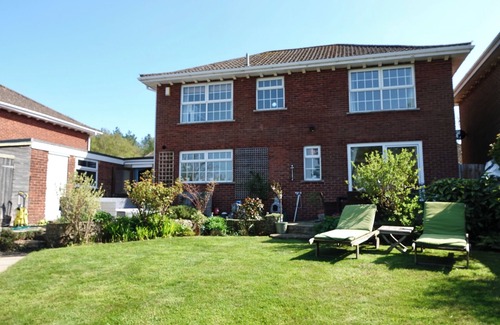 Wimborne House | Luxury & spacious house near Wimborne, Dorset with country views & large garden