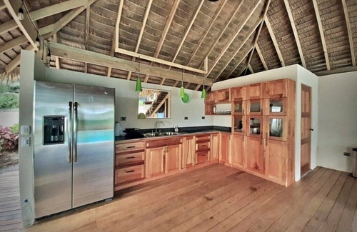 Ballena Villa | Luxury Steps Away From The Beach - Villas Azul #3a
