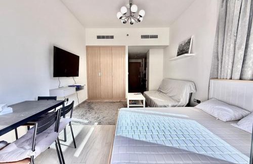 Madinat Zayed Apartment | Luxury studio appartment