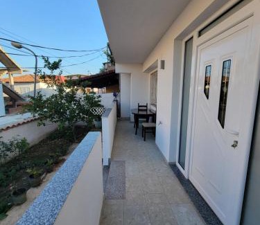 Sarande Villa | luxury studio's J&M