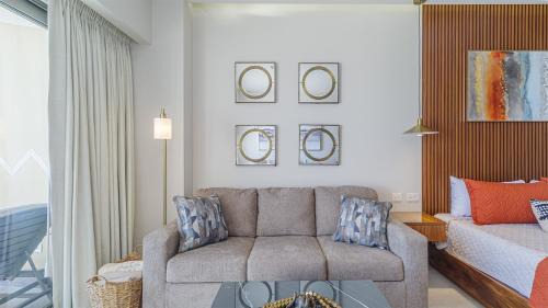 Bella Vista House | Luxury Studio with King Bed Oceanview Terrace at Sonoran Star Resort