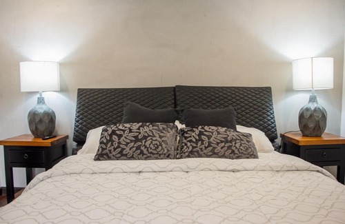 Quito Historic Center Apartment | LUXURY SUITE Centro Histórico Quito