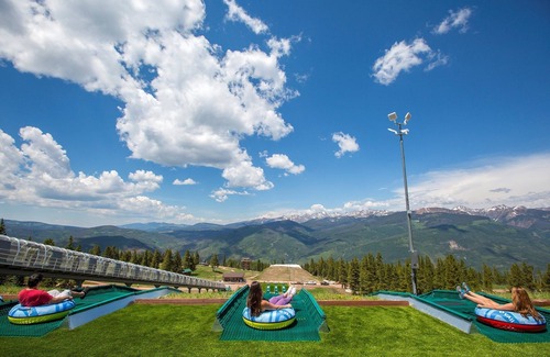 Vail Condo | Luxury Suite for 8 | Roof Top Pool & Hot Tubs!