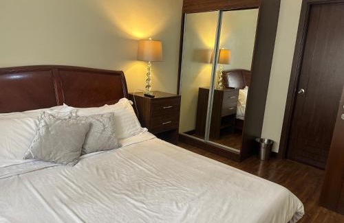 Wack-Wack Greenhills Apartment | Luxury suite next to Shangrila and Westin Hotels