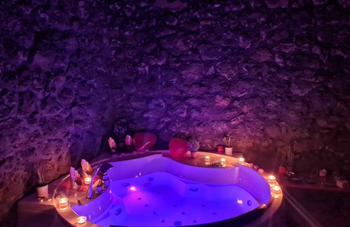 Archi House | LUXURY SUITE SPA YOUR CORNER OF PARADISE