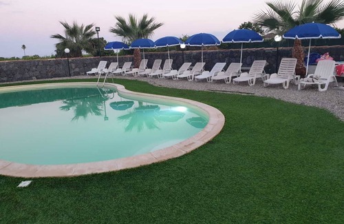 Archi House | LUXURY SUITE SPA YOUR CORNER OF PARADISE