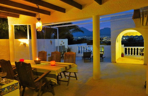 El Albir Villa | Luxury, sunny 3 Bedroom, private pool, BBQ dining area, WIFI, full AIRCO, VIEW!