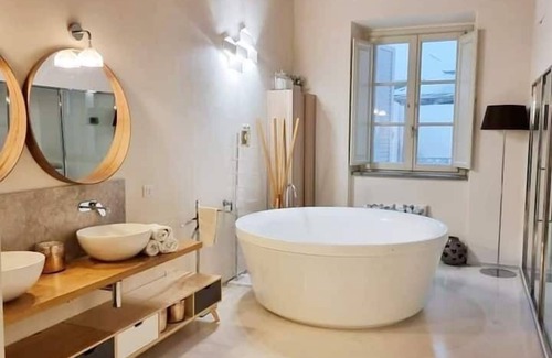 Pisa City Centre House | Luxury Tower House in the Heart of Pisa