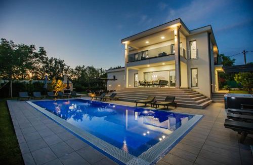 Gornja Glavina Villa | Luxury two villa complex