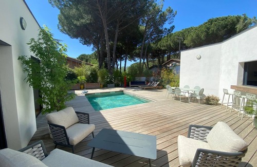 Aigues-Mortes Villa | Luxury villa 160m2 heated pool 10 min from beaches
