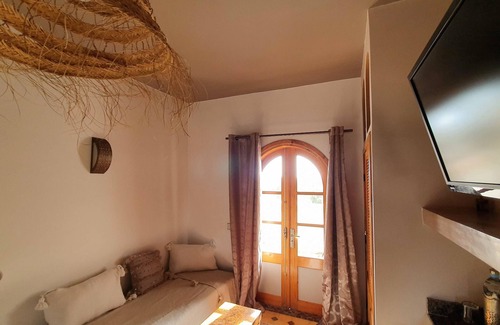 Essaouira House | Luxury Villa 21 persons swimming pool Garden ten mn by car from Essaouira