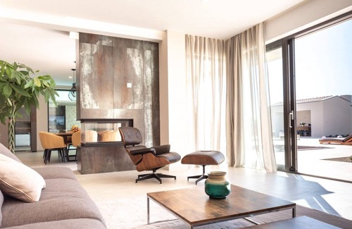Kringa Villa | Luxury Villa Avior with Pool