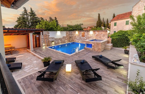 Nerezise Villa | Luxury Villa David with private boat, heated pool, whirlpool and sauna