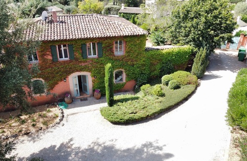 Roquefort-les-Pins Villa | Luxury villa in South of France with private pool and air conditioning