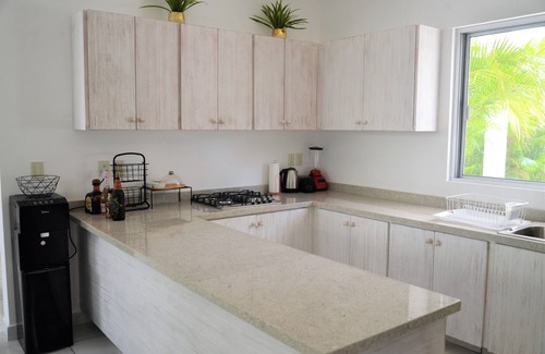 Villa Juarez Villa | Luxury villa great location walking distance to the beach