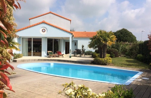 Chateau-d'Olonne House | Luxury villa in ' Les Jardins du Château d'Olonne ' close to the sea