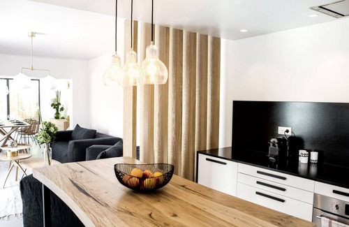 Cassis House | Luxury Villa In Cassis/Private Swimming Pool and Private parking