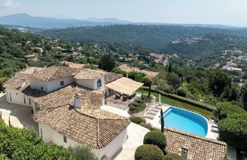 Vence Villa | Luxury villa nestled a few minutes from Saint-Paul-de-Vence panoramic view