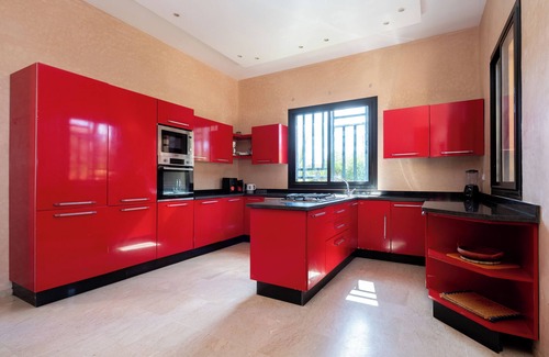 Palmeraie Villa | Luxury villa on 2200m2, restaurants and supermarket 5 minutes from the center, 6km from the town center.