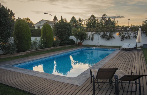 Albolote Villa | Luxury villa with pool in Granada
