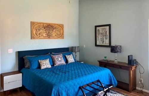 Kanab Villa | Luxury Villa w/Killer View 6 BR 3 bath 2 King Beds