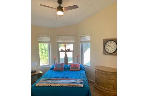 Kanab Villa | Luxury Villa w/Killer View 6 BR 3 bath 2 King Beds