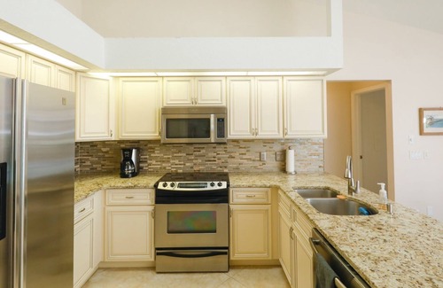 Punta Gorda Villa | Luxury Villa with Private Pool on Charlotte Harbor, Charlotte County Villa 1006