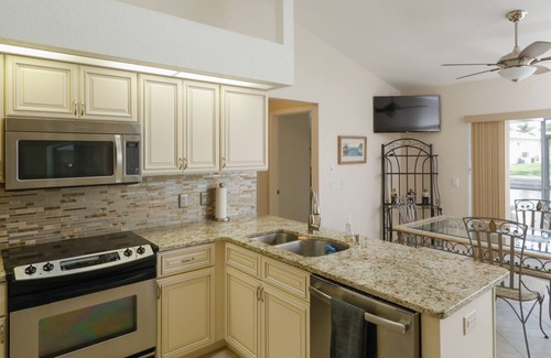 Punta Gorda Villa | Luxury Villa with Private Pool on Charlotte Harbor, Charlotte County Villa 1006