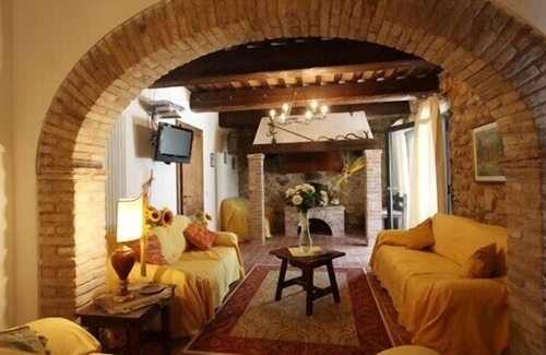 Chianni Villa | Luxury villa with great charm, views, quietness, close to cities & beaches